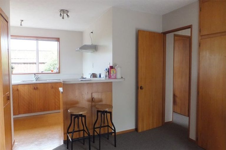 Photo of property in 1/5 Tuscany Place, Beckenham, Christchurch, 8023