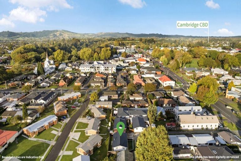 Photo of property in 46b Queen Street, Cambridge, 3434