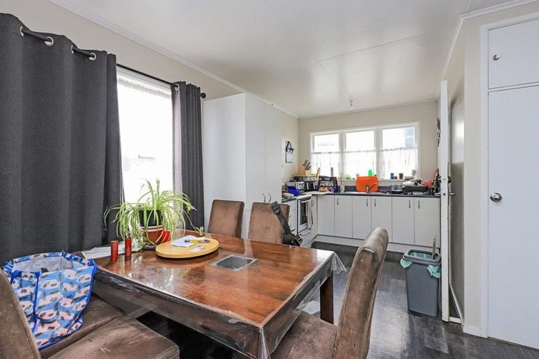 Photo of property in 44 Dover Road, Flaxmere, Hastings, 4120