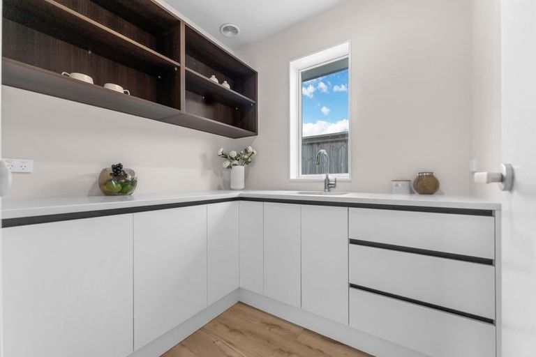 Photo of property in 25 Paul Way, Pokeno, 2402