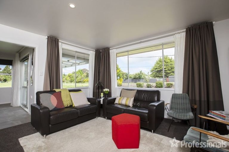 Photo of property in 19 Haswell Street, Eketahuna, 4900