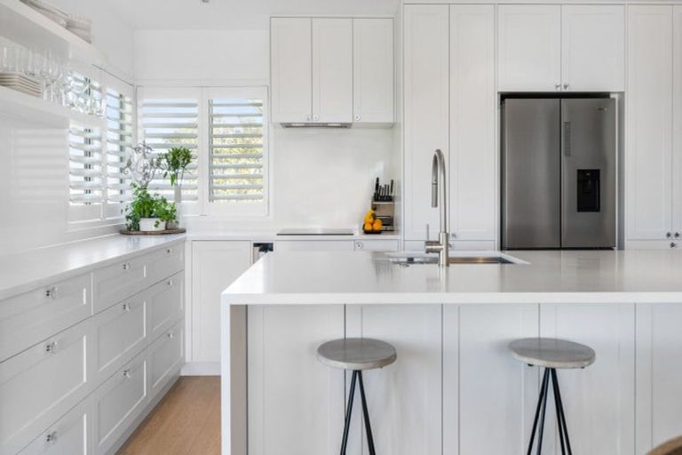 Photo of property in 30 Abby Close, Pukekohe, 2120