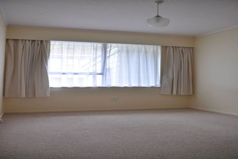 Photo of property in 1/67 Cortina Avenue, Johnsonville, Wellington, 6037
