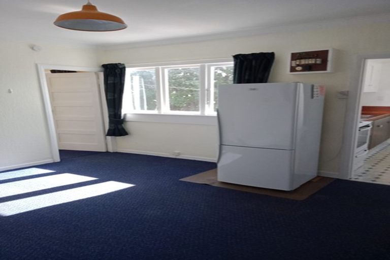 Photo of property in 5 Claremont Grove, Mount Victoria, Wellington, 6011