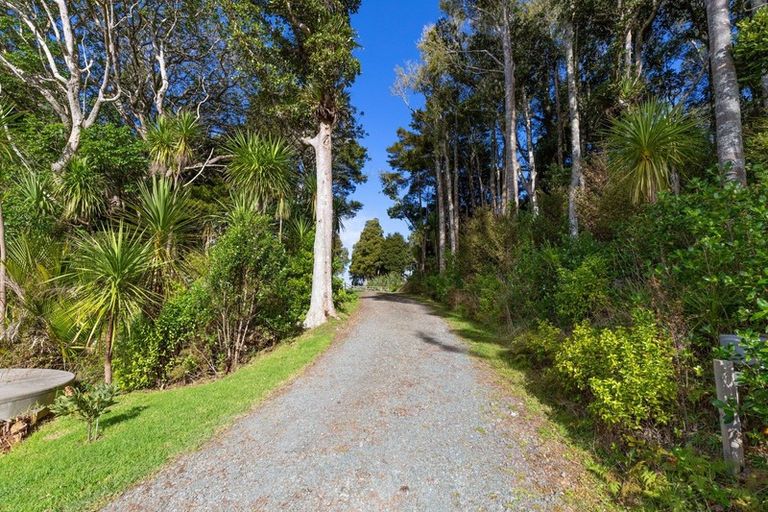Photo of property in 3 Carters Road West, Mangawhai, 0975