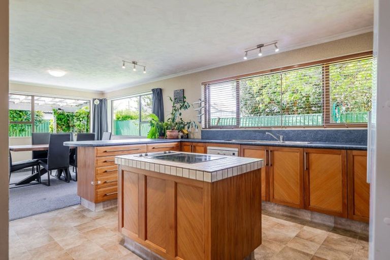 Photo of property in 70 Fairview Avenue, Feilding, 4702