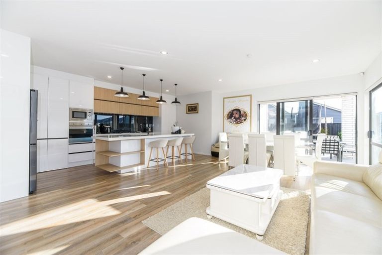 Photo of property in 13 Christella Street, Flat Bush, Auckland, 2019