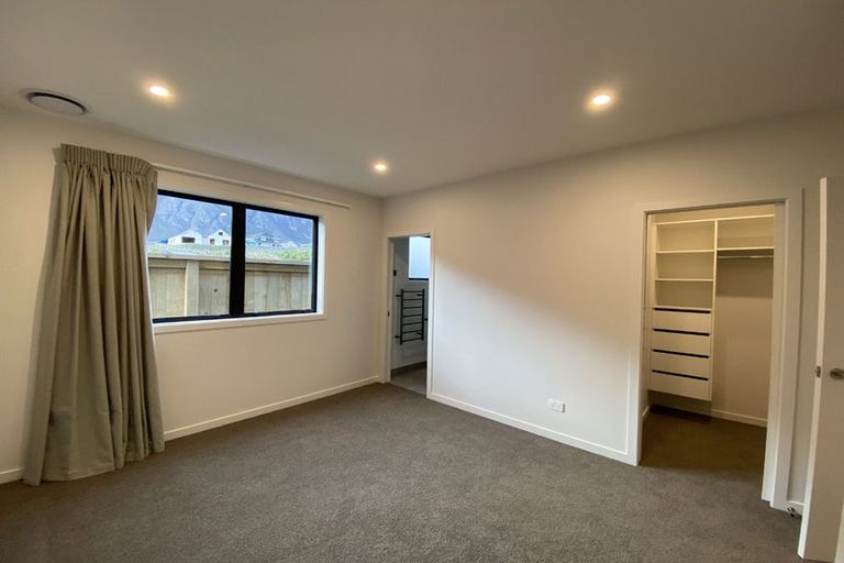 Photo of property in 8 Corriedale Road, Jacks Point, 9371