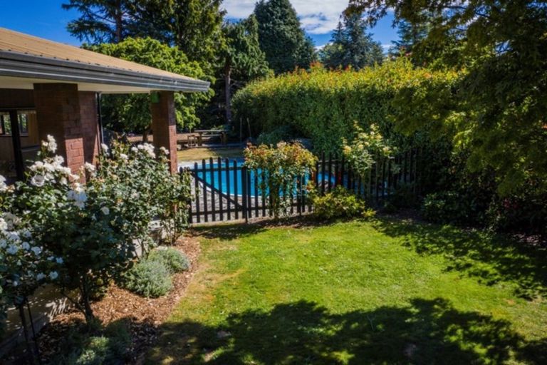 Photo of property in 12 Perambulator Lane, Kimbell, Fairlie, 7987