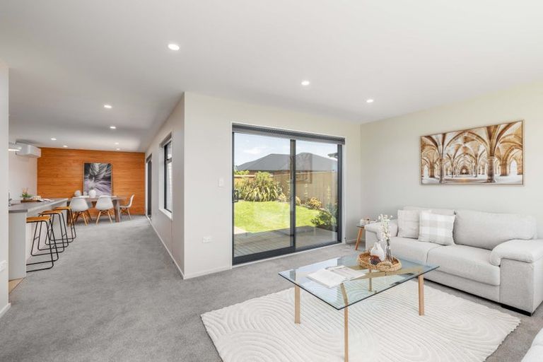 Photo of property in 5 Ruston Lane, Halswell, Christchurch, 8025