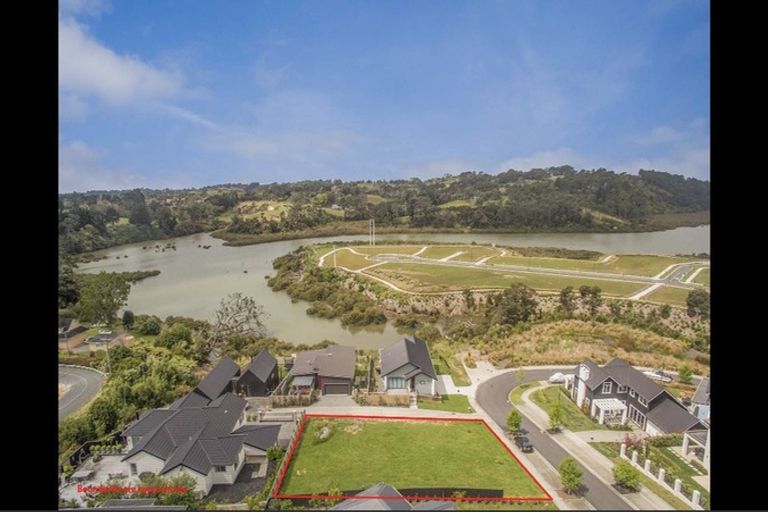 Photo of property in 7 Tauwaka Crescent, Riverhead, 0820