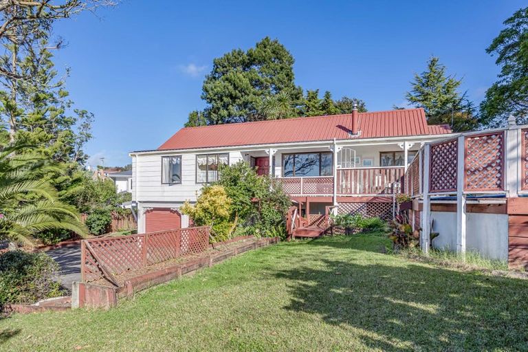 Photo of property in 7 Metric Place, Te Atatu South, Auckland, 0610