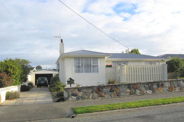 Photo of property in 56 Glendale Crescent, Holmes Hill, Oamaru, 9401