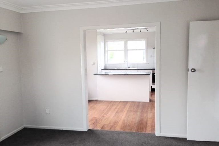 Photo of property in 20 Ronald Place, Manurewa, Auckland, 2102