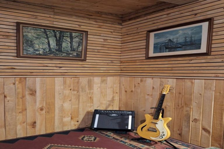 Photo of property in 14 Munson Street, Reefton, 7830