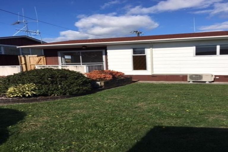 Photo of property in 15 Lewis Street, Glenview, Hamilton, 3206