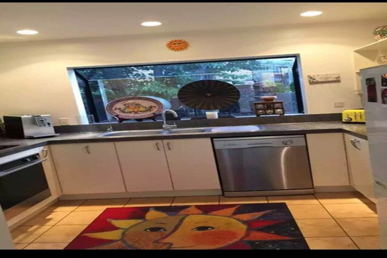 Photo of property in 812 Dominion Road, Mount Eden, Auckland, 1024