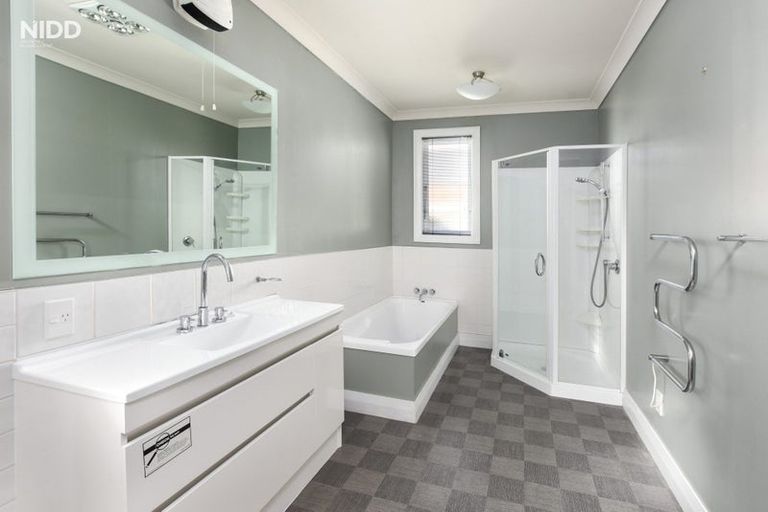 Photo of property in 1 Kilgour Street, Roslyn, Dunedin, 9010