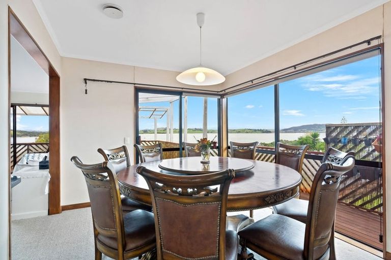 Photo of property in 21 Weir Crescent, Onerahi, Whangarei, 0110