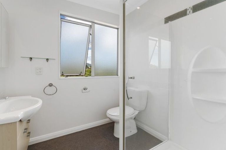 Photo of property in 3b Jeep Road, Raumati South, Paraparaumu, 5032