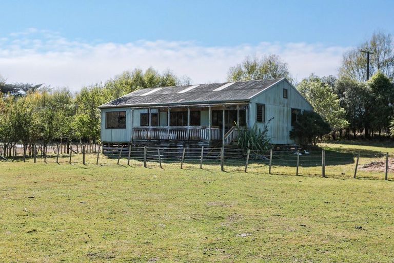 Photo of property in 284 White Road, Waipawa, Otane, 4277