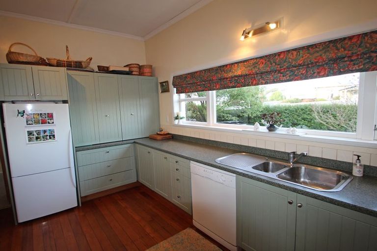 Photo of property in 58 Wharfe Street, South Hill, Oamaru, 9400