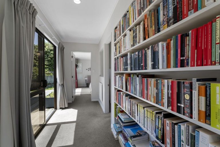 Photo of property in 86 Manly Street, Paraparaumu Beach, Paraparaumu, 5032