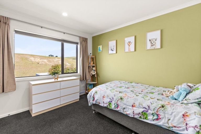 Photo of property in 32 Quarry Ridge, Poraiti, Napier, 4182