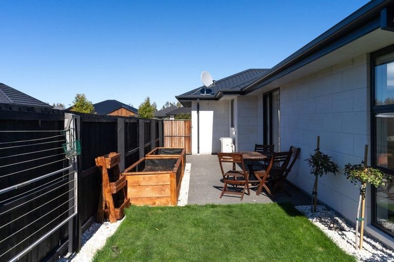 Photo of property in 42 Furlong Street, Yaldhurst, Christchurch, 8042