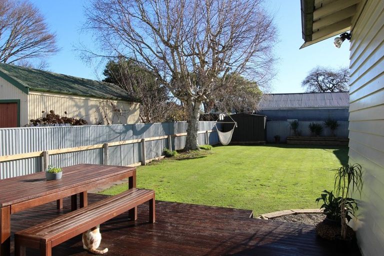 Photo of property in 10 Huxley Street, Pahiatua, 4910