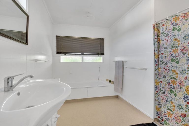 Photo of property in 13 Mangarau Crescent, Havelock North, 4130