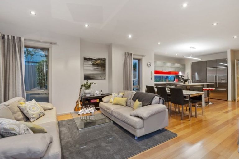 Photo of property in 108a Rossall Street, Merivale, Christchurch, 8014