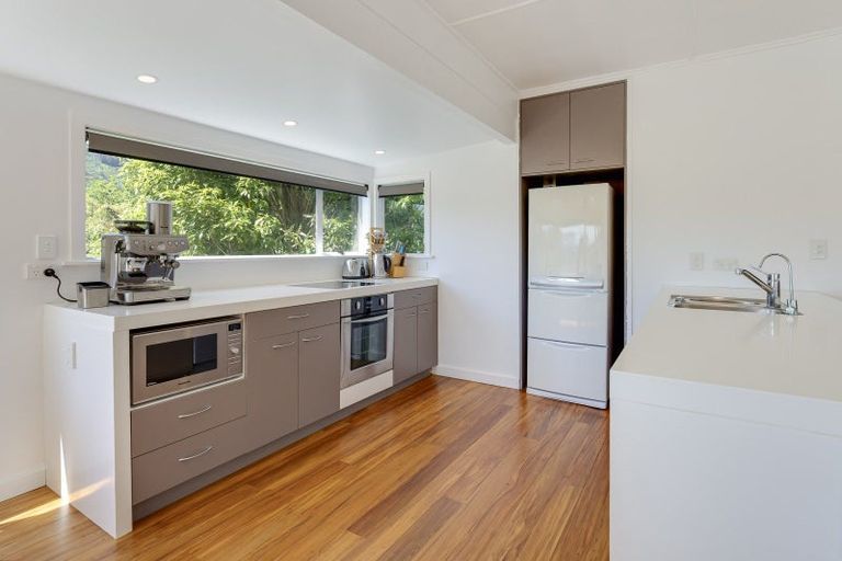 Photo of property in 235 Saint Vincent Street, Toi Toi, Nelson, 7010