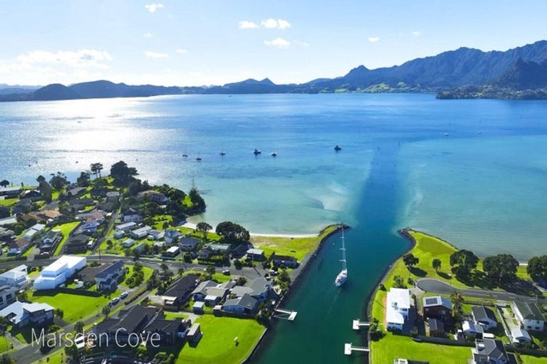 Photo of property in 73 Pyle Road East, Ruakaka, 0171