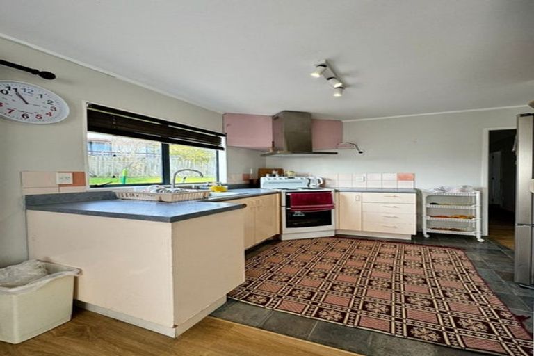 Photo of property in 47 Aspiring Avenue, Clover Park, Auckland, 2019