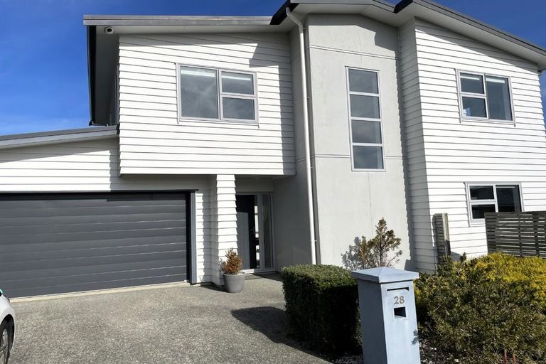 Photo of property in 28 Havana Rise, Grenada Village, Wellington, 6037