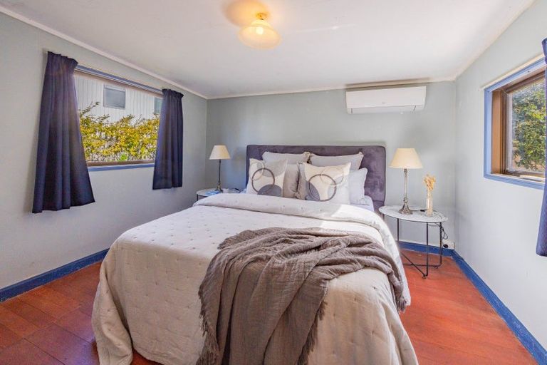 Photo of property in 11 Ferguson Avenue, Westshore, Napier, 4110