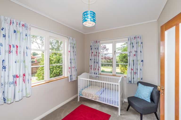 Photo of property in 123 Selwyn Street, Somerfield, Christchurch, 8024