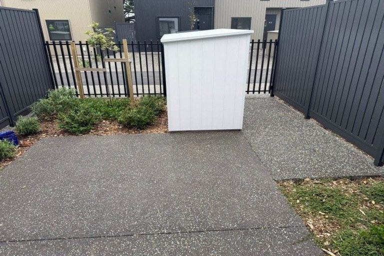 Photo of property in 29/25 Pendarves Street, New Plymouth, 4310