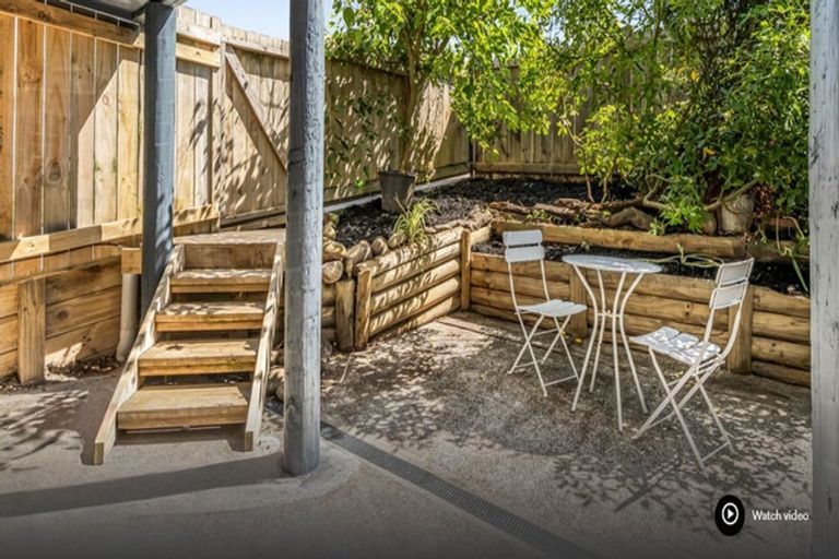 Photo of property in 3/130 Pukehina Parade, Pukehina, 3189