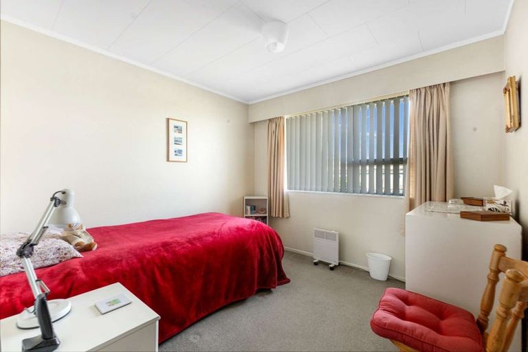 Photo of property in 205b Parklands Avenue, Bell Block, New Plymouth, 4312