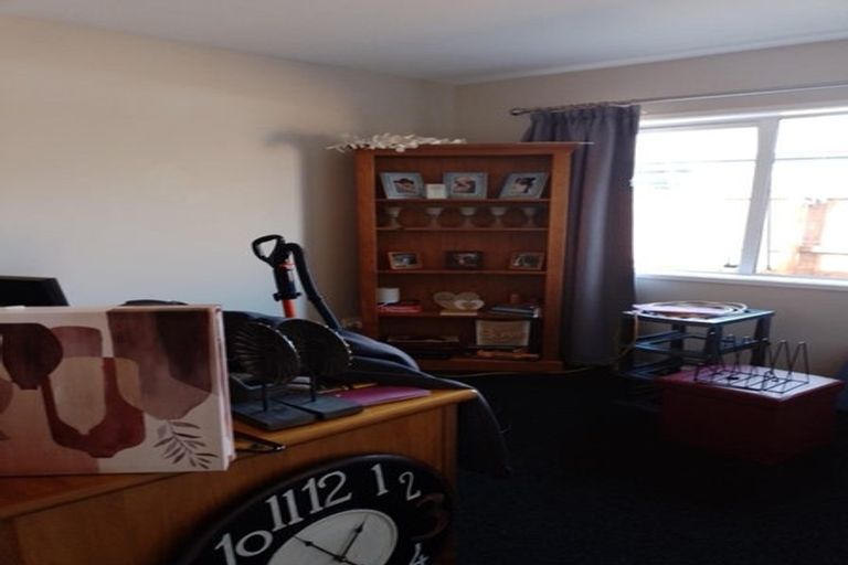 Photo of property in 71 Bradwell Crescent, Halswell, Christchurch, 8025