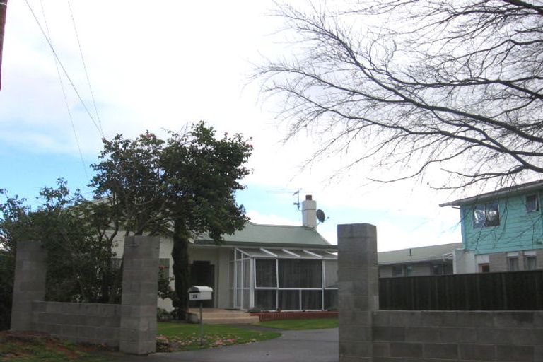Photo of property in 26 Hinemoa Street, Waiwhetu, Lower Hutt, 5010