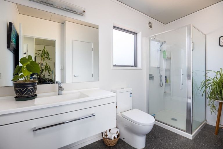 Photo of property in 30a Doone Street, Lynmouth, New Plymouth, 4310