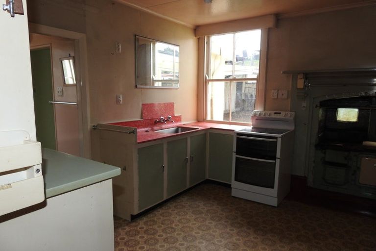 Photo of property in 2 Moa Street, Taihape, 4720