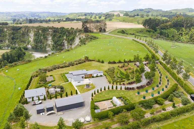 Photo of property in 314 Cheltenham Hunterville Road, Waituna West, Rewa, 4780