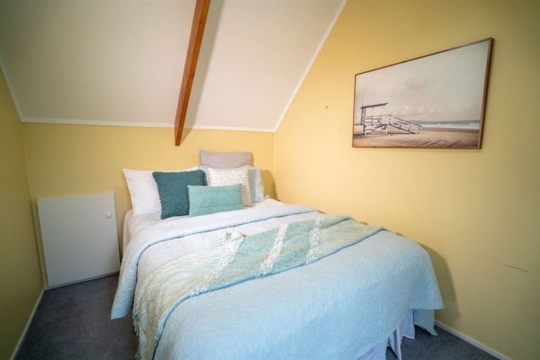 Photo of property in 10a Solway Place, Papakowhai, Porirua, 5024