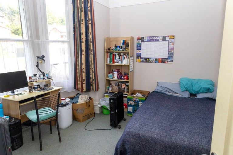 Photo of property in 886 George Street, North Dunedin, Dunedin, 9016