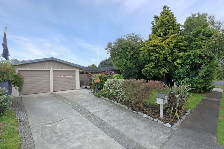 Photo of property in 10 Aitken Street, Bulls, 4818