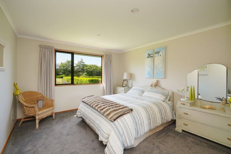 Photo of property in 24 Spence Avenue, Otatara, Invercargill, 9879